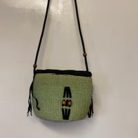 Small zipped sisal baskets with cord straps